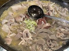 -大宝全猪馆(南京路店)