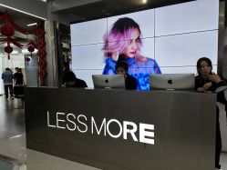 -LESSMORE科技头皮理容中心