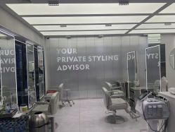 -PE SALON