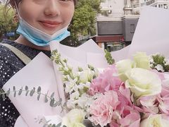 -亭亭鲜花店(中山北路店)