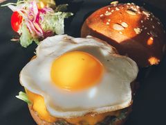 -HIGH FIVE哈福手工汉堡(桂林路店)