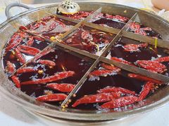 -正贰捌经重庆老火锅(建设路店)