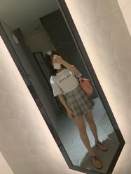 点击看大图 -L+奥拉接发烫发染发