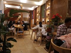 -四姑娘山阿巴郎·藏式花园餐厅