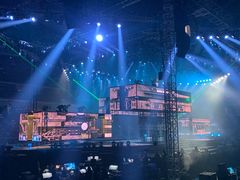 -宝能国际体育演艺中心