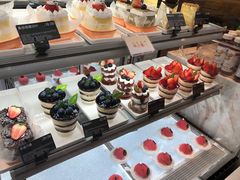 -面包新语(龙湖·西宸天街店)