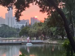 -荔枝公园-小平画像广场