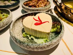 爱心鲜豆腐-牛人日志·鲜牛肉骨汤火锅(万科里瑧店)
