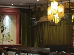 -八府香鸭·啫啫煲(华山路店)