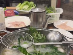 -正能量脆肉鲩火锅