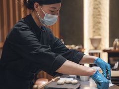 -丽思卡尔顿·炙焰·铁板烧餐厅