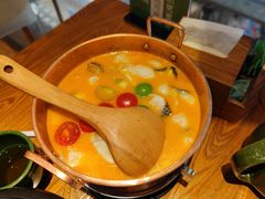 版纳野果酸汤鱼-云海肴·汽锅鸡·云南代表菜(天津国金汇店)