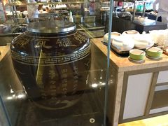 民间瓦罐汤-大中华希尔顿酒店-念自助餐·嗨啤·小龙虾