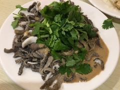 -黑八私房老北京炸酱面