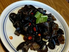 -云海肴·汽锅鸡·云南菜(天山百盛优客店)