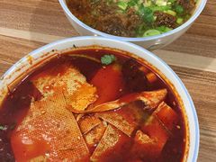 -老字号杨坡红油米线腊汁肉夹馍(东四道巷店)