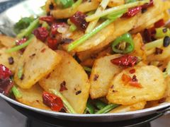 干锅土豆片-星月楼回坊小吃·清真陕菜