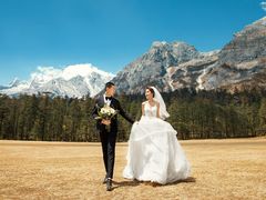 -经典婚纱摄影美学馆·私人定制