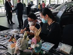 -奔驰上海利星(七宝店)