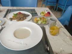 -菲住布渴全日制餐厅·简餐·下午茶·蛋糕