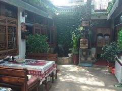 -丽江庭院·云南野生菌·海鲜火锅(鼓楼四合院店)