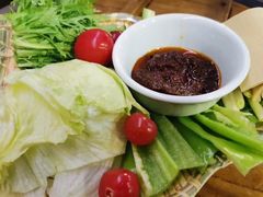 -人民公社铁锅炖·东北菜(卫国道店)