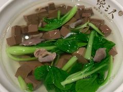 馋口鸭血汤-馋三尺蟹粉小笼(人民广场店)