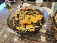 -自游人·美食一楼·地道徽菜(三十年名店)