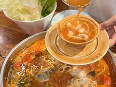-亮欢寨酸汤鱼(沙冲路店)
