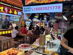 -八一好吃街·高品美食广场