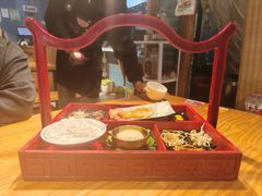 -勺子米线·云南传统小吃市集(四方街店)