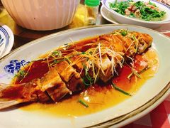 香煎酿鲮鱼-龙桥私厨·姜花菊花过桥鱼·顺德菜(容桂店)