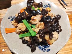 -缘生态云南菜·野生菌庭院餐厅(华侨城店)