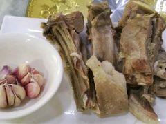 手抓羊排-清真·胖妈妈手抓餐厅(定西路长城宾馆店)