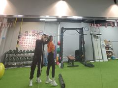 -征成健身连锁私教工作室(九公里店)