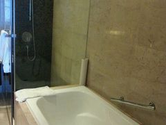 -上海龙之梦万丽酒店