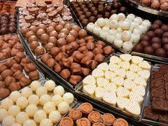 -Laderach 莱德拉(上海环贸iapm店)