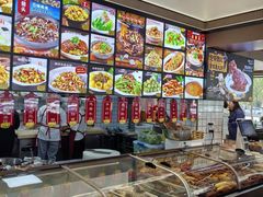 -老码头黑皮肘子锅包肉熏酱水饺(文政街店)