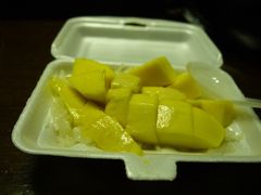 芒果糯米饭摊子-芒果糯米饭摊子