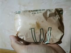 -麦当劳(展览路店)