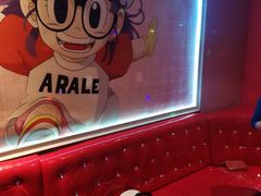 -唯爱KTV聚会餐厅(仙林东城汇店)