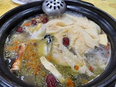 -濠轩阁特色生蚝火锅(水湾路店)