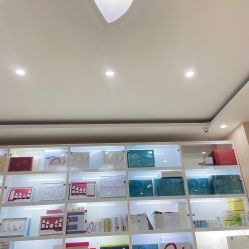 -苗方清颜专业祛痘