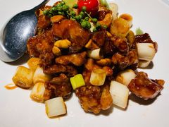 特色宫保鸡丁-羲和雅苑•北京烤鸭(陆家嘴中心店)
