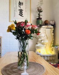 -闺蜜瑜伽·普拉提女性塑形馆