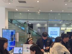 -Apple授权专营店(宝山万达店)