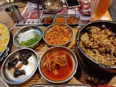 -青瓦炭韩潮烤肉(花园道店)