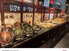 -牛里牛气· 榴莲海鲜鲜牛肉自助火锅·烤肉(横岗店)