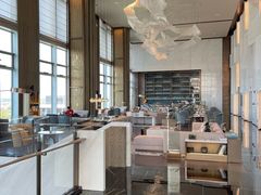 -深圳国际会展中心希尔顿酒店(前海华发冰雪世界店)