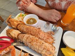 -两兄弟Song Pee Nong(2号店)